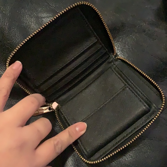 Wallet - Picture 3 of 4